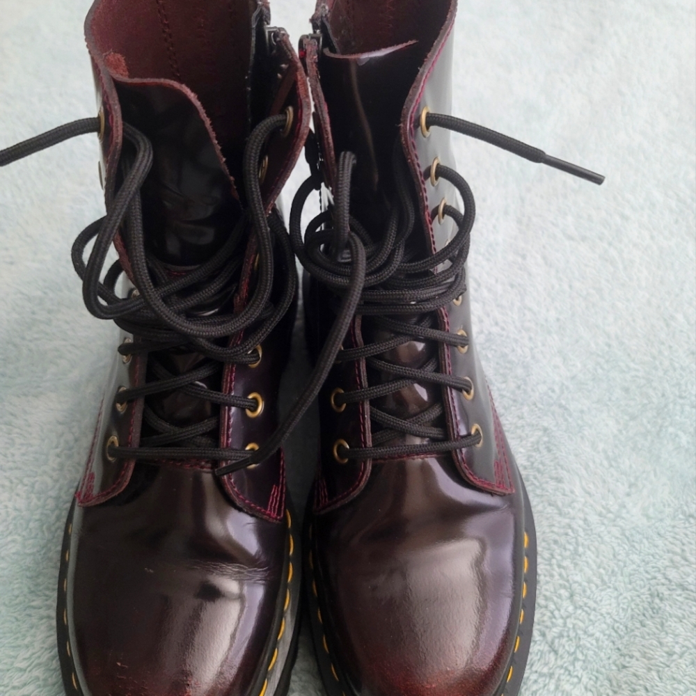 Dr. MARTENS JADON ARCADIA LEATHER PLATFORM BOOTS.